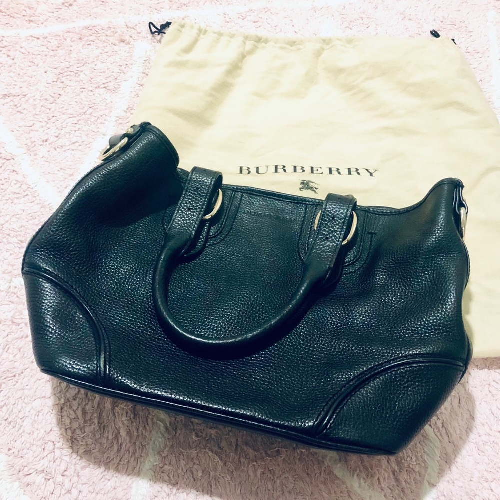 Burberry leather bag